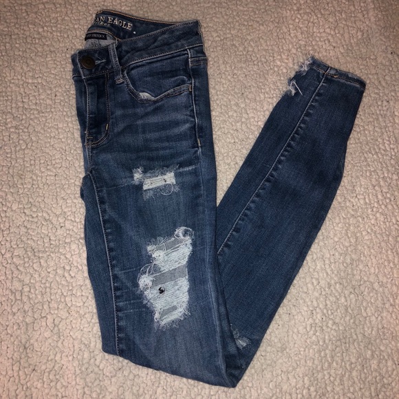 American Eagle Ripped Jegging - Picture 1 of 3